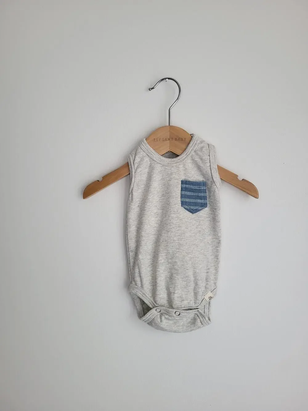 Lulu + Roo Handmade in the USA Baby Boy Bodysuit 0-3m EUC
